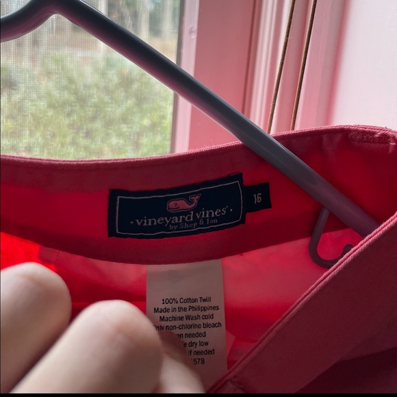 Vineyard Vines Jetty Red Chino Shorts Boys Size: 16 - Picture 3 of 3